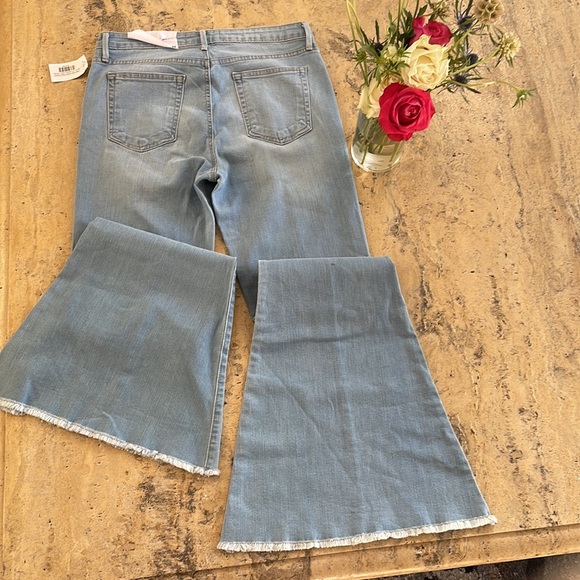 High Rise Panel Flare Denim - Picture 4 of 5